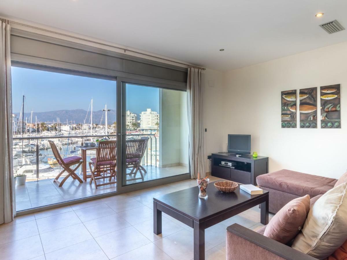 Apartment Del Port-1 By Interhome Емпуриабрава Екстериор снимка