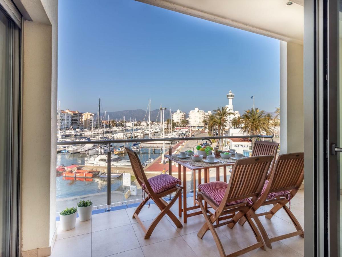 Apartment Del Port-1 By Interhome Емпуриабрава Екстериор снимка
